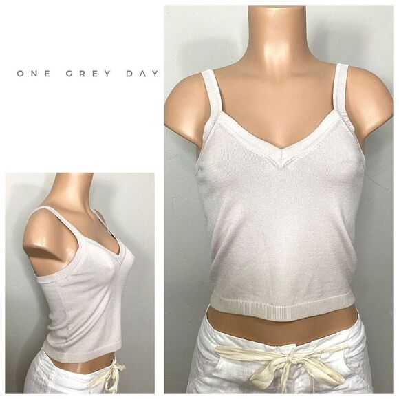 New. One Grey Day ivory sweater tank. Small. Retails $148 - Picture 1 of 9